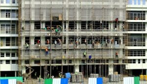 ensuring safety during facade renovation risk mitigation